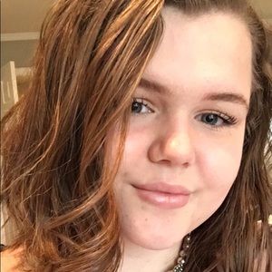 Meet your Posher, Isabella